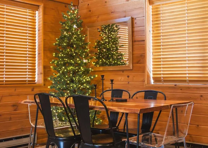 Stylish Cozy Retreat In *